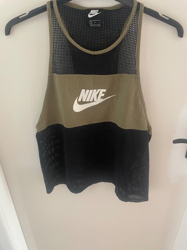 Ladies nike size large - size,
