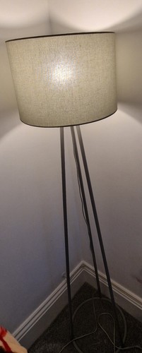Tripod floor lamp - floor, grey