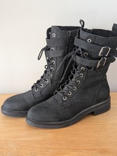 FatFace Daisy Lace Up Black