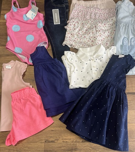 Girls bundle age months - 6-9,