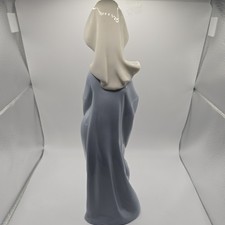 NAO BY LLADRO FIGURE OF A