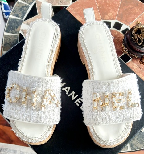 Chanel slides - chanel,