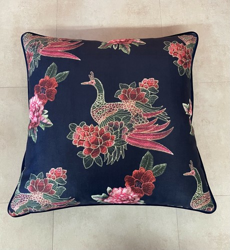 Scatter cushion stunning - scatter,