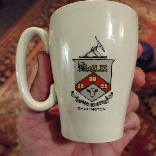 Vintage darlington crested - crested, cup
