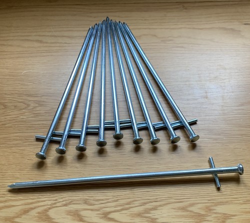 Tarzan rock pegs earth - 10,