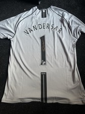 Edwin Van Der Sar Signed