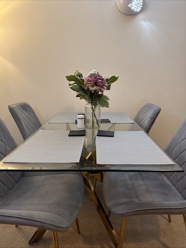Dining table with chairs - 4,