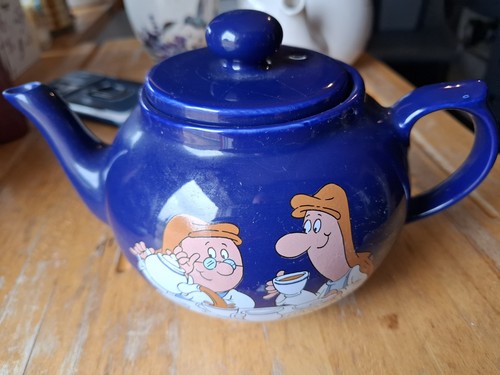 Tetley tea pot - tetley,
