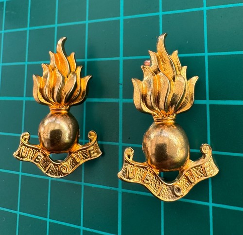 Royal engineers brass - engineers, collar