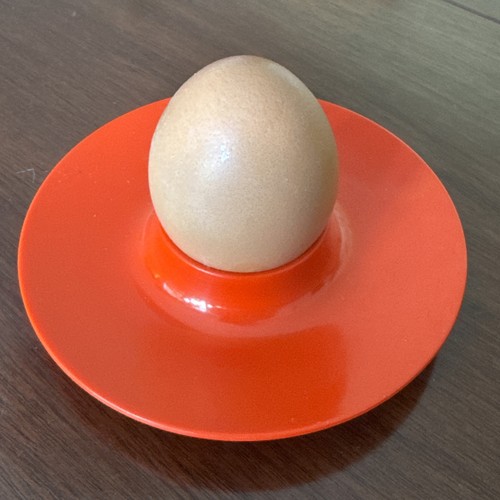 Vintage rosti egg cup - egg, denmark