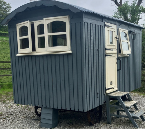Shepherds hut wood burning - wood,