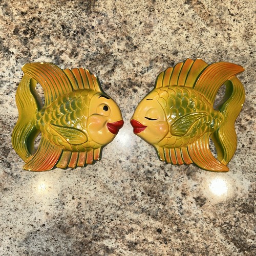 Miller studio kissing - miller,