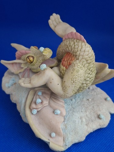Enchantica baby dragon - baby,