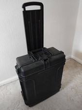 Large Max travel case/trolley (Peli case alternative) with some padding included