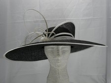 Ludlow Black and White Ladies
