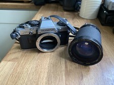 Olympus OM10 35mm SLR Camera +