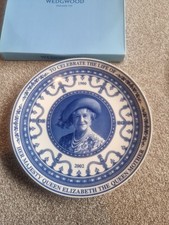 WEDGEWOOD: QUEEN ELIZABETH THE QUEEN MOTHER Royal Commemorative Plate