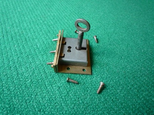 Antique vintage jewellery box - jewellery,