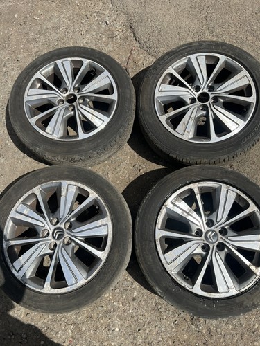 Alloy wheel with tyre - 17",