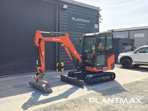 Kubota kx030 mini digger 3 - digger,