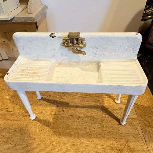 Arcade toy sink - cast, iron