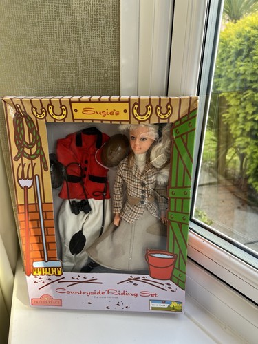 Chad valley suzie doll - valley,