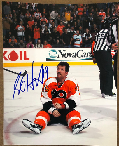 Scott hartnell signed 8x10 - scott,