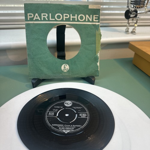 Vinyl record elvis - record-,