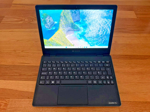 Laptop dynabook satellite pro - laptop,