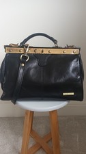Tuscany Leather Firenze Gladstone Black Leather Framed Bag with Shoulder Strap
