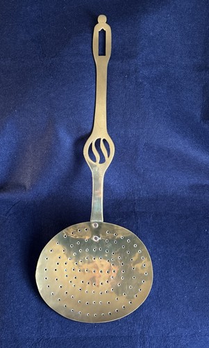 Large brass open chestnut - open,
