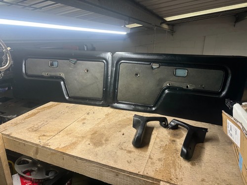 Bmw e30 two door - door, cards