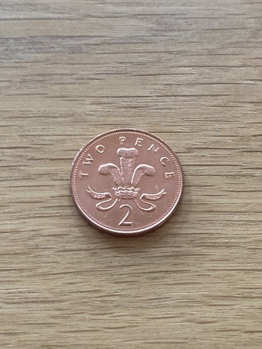 2001 two pence piece - 2p,