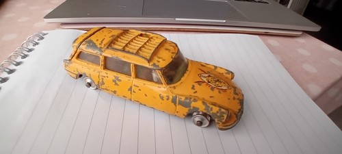 Corgi toys citroen safari - corgi,