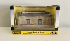 Graham Farish 42-062 N Gauge Stone Engine Shed