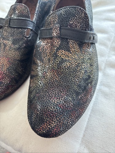 Think ladies leather low heel - leather,
