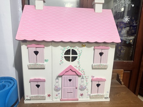 Wooden doll house - wooden,