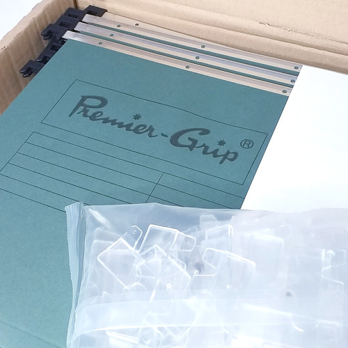 Foolscap hanging suspension - hanging,