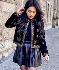 ✩Gorgeous *ZARA* Embroidered Gold Beaded Sequin Black Velvet Jacket XL✩