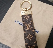 Louis Vuitton Dragonne BROWN