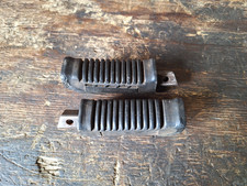 Suzuki GS 500 E - Rear Foot Pegs Rests - Left & Right Hand Side