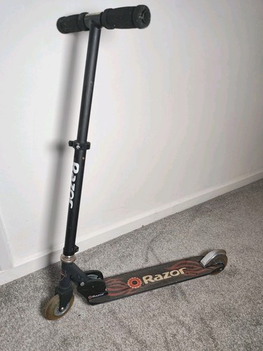 Razor scooter black - razor,