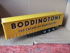 UNBOXED 1/50 CORGI BODDINGTONS