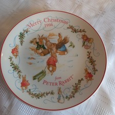 MERRY CHRISTMAS 1994 WEDGWOOD PLATE FROM PETER RABBIT ( 8” ) PERFECT CONDITION