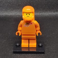 Lego Orange Classic Spaceman