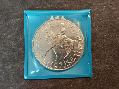 Vintage 1977 queen - vintage,