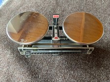 Ohaus mechanical vintage scales, capacity 2 kg