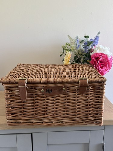 New harrods regency basket - new,