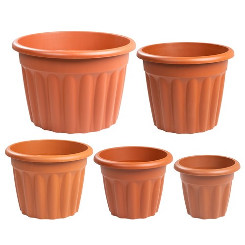 Plastic round garden - 4,