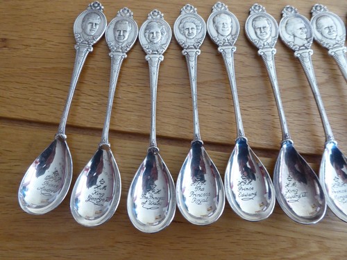 Vintage collectors set 12 - set, of